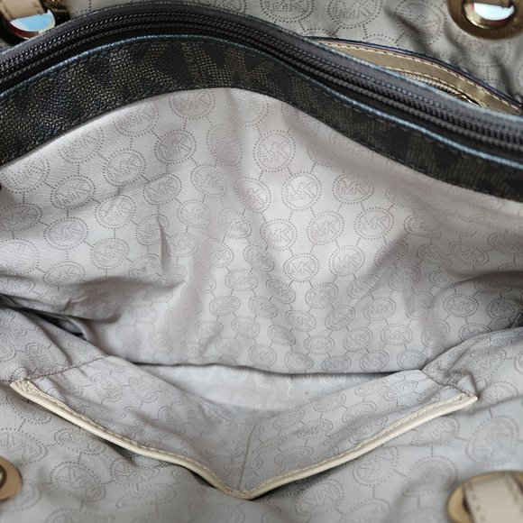 Michael Kors Brown Zip-Top Tote - Picture 5 of 12